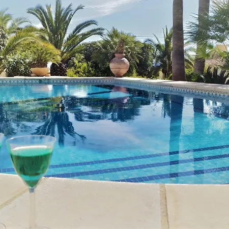 Colombia 16-1 By Interhome 알파스델피